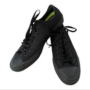 Black converse mens size 11